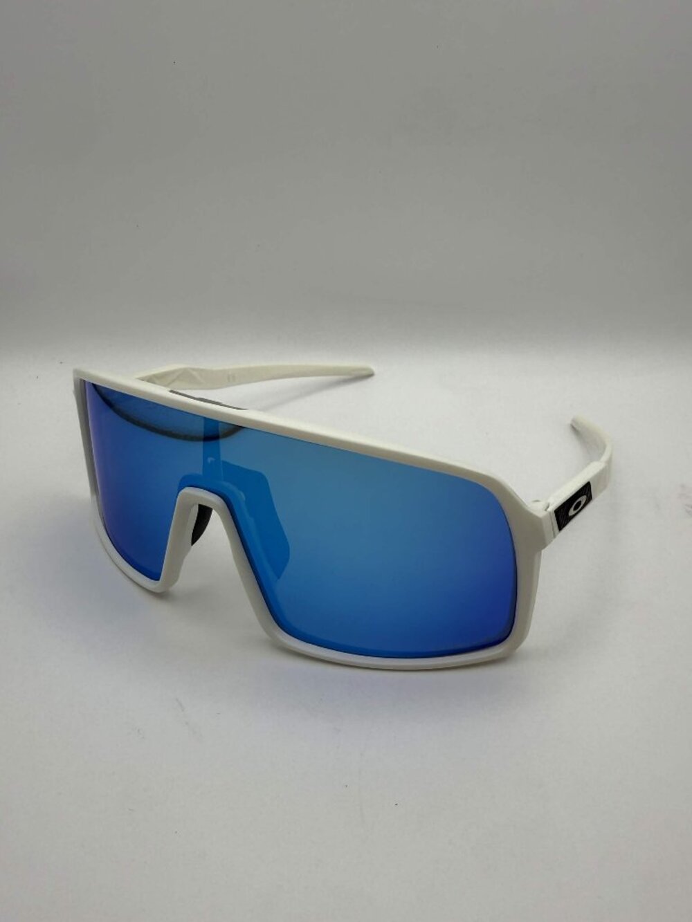 Oakley Sutro Sunglasses White Frame Dark Blue Lens With Box, Case, & Accessories